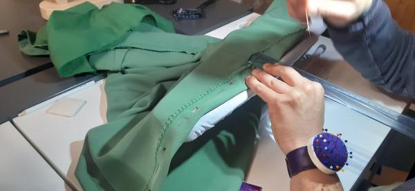 Confection de l'ourlet.